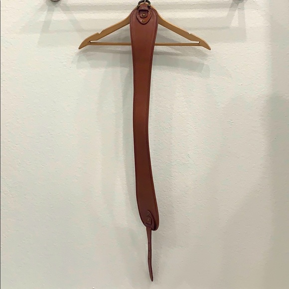 Brown leather belt - Picture 1 of 4